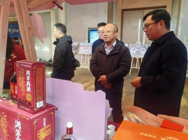 尊龙凯时药酒亮相“歌游内蒙古 欢乐冰雪季”内蒙古冬季旅游推介会